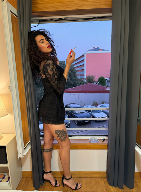 ACOMPANHANTES TRAVESTIS